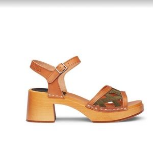 Swedish Hasbeen basket sandal clog size 40 olive suede